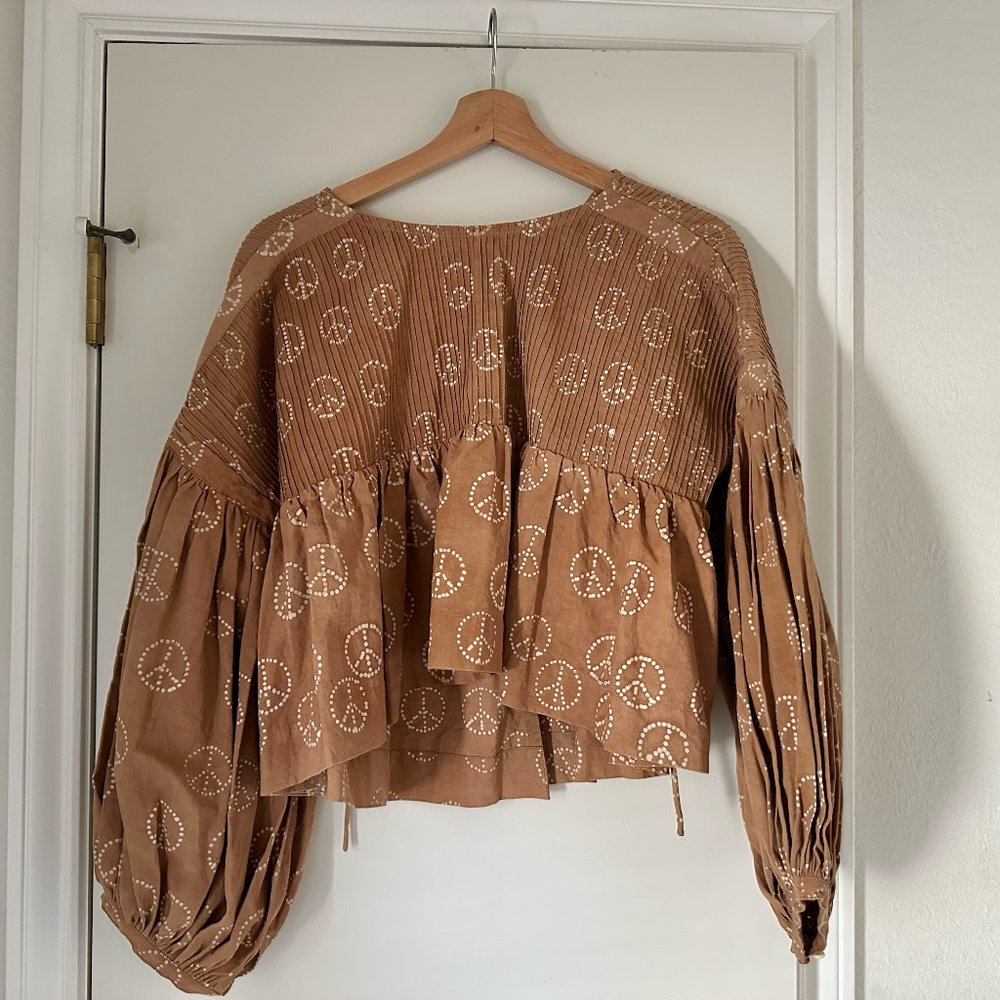 Story MFG Mon Top - Bark Peace Batik